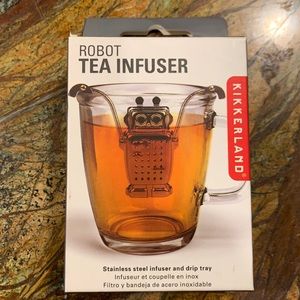 Stainless steel robot tea infuser